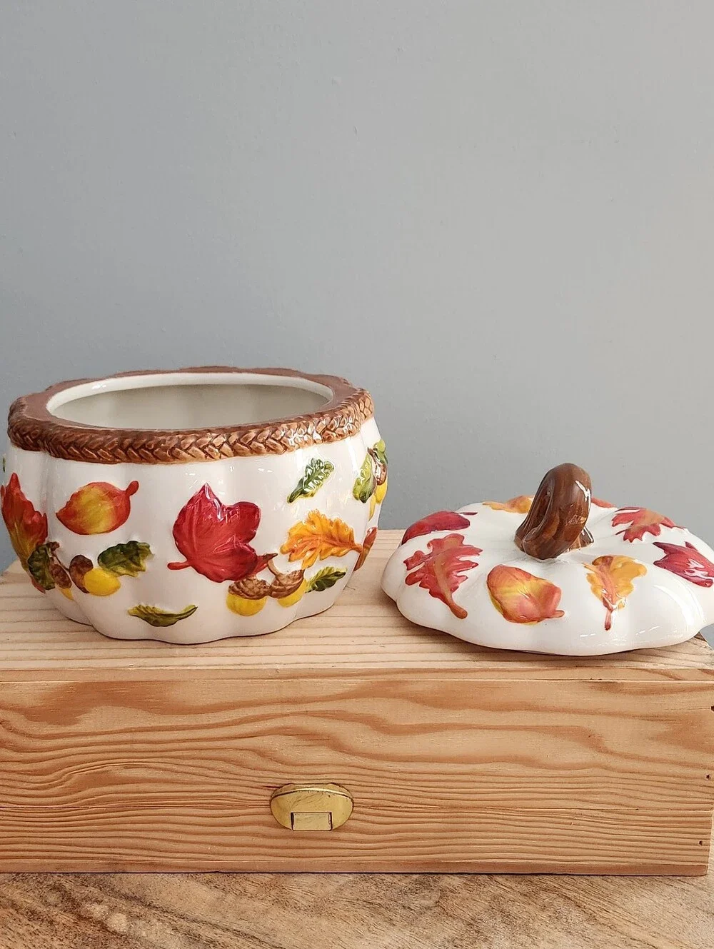 Autumn Fall Leaf Ceramic Pumpkin Shaped Covered Jar
